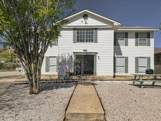 Building Photo - 3432 Willowrun Dr