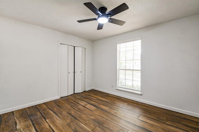 Building Photo - 25003 Spring Creek Dr