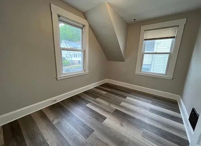 Building Photo - 186 Greene St