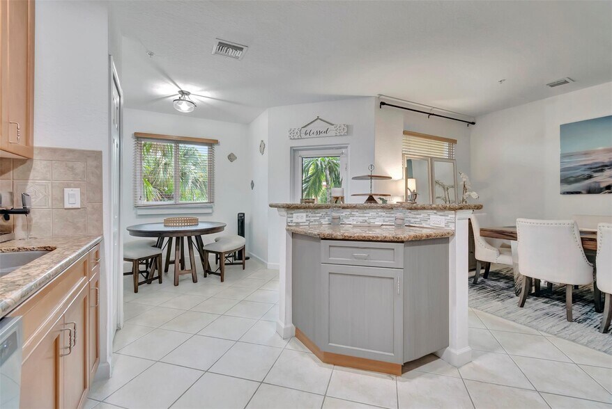 Building Photo - 1703 Coastal Bay Blvd