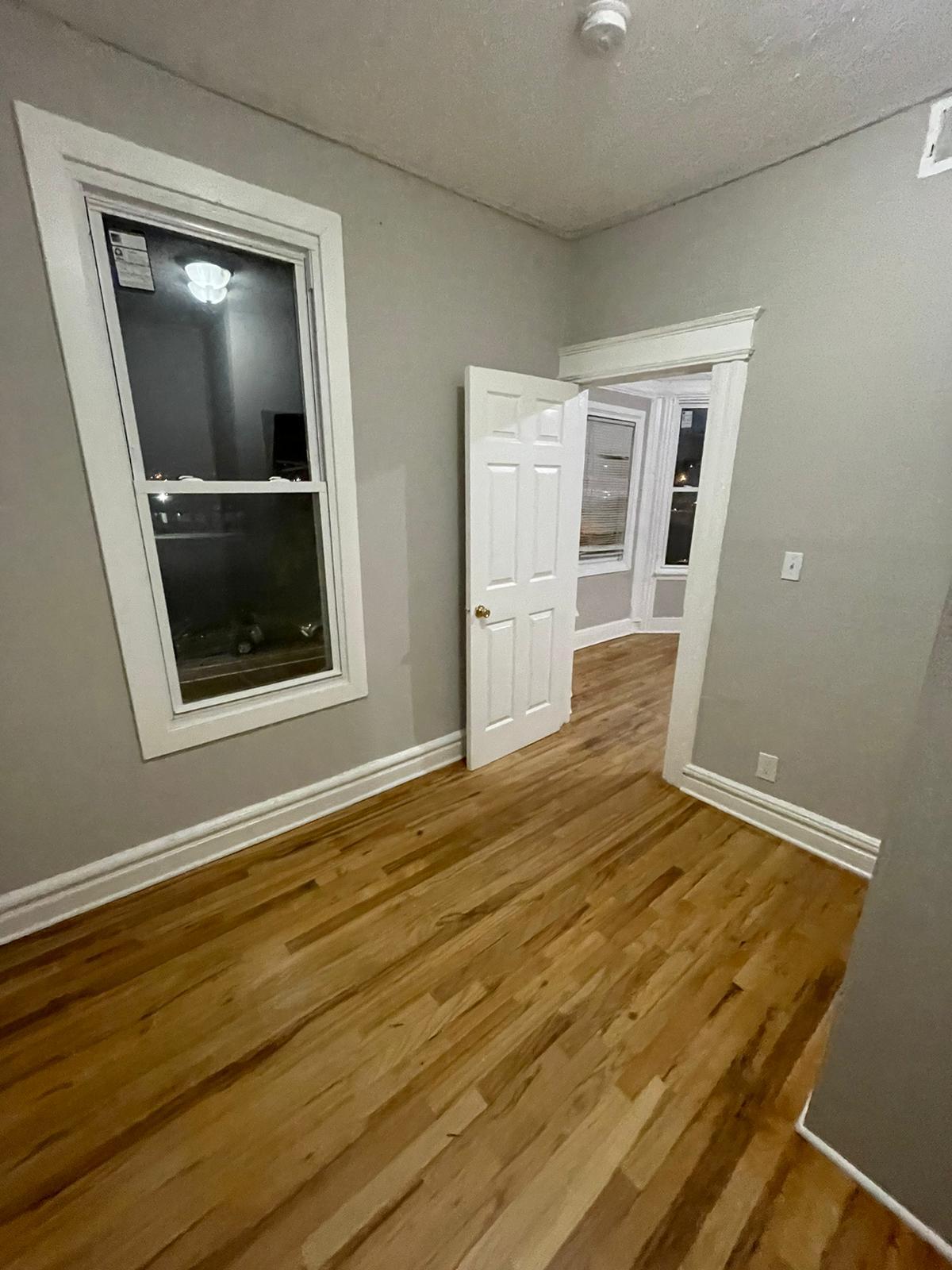 Building Photo - 329 Elizabeth Ave