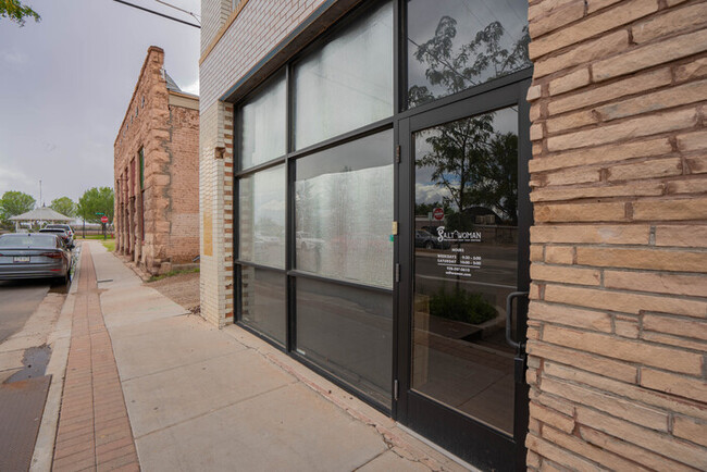 Building Photo - 115 N KINSLEY AVE UNIT C, WINSLOW AZ