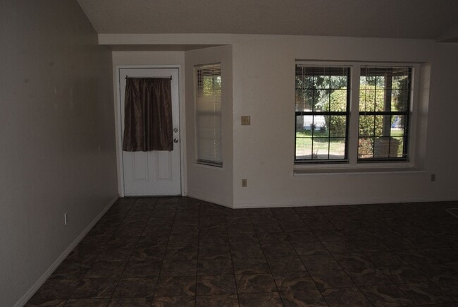 Building Photo - 9401 Coulter Ct