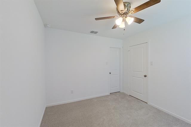 Building Photo - 1604 Parlier St