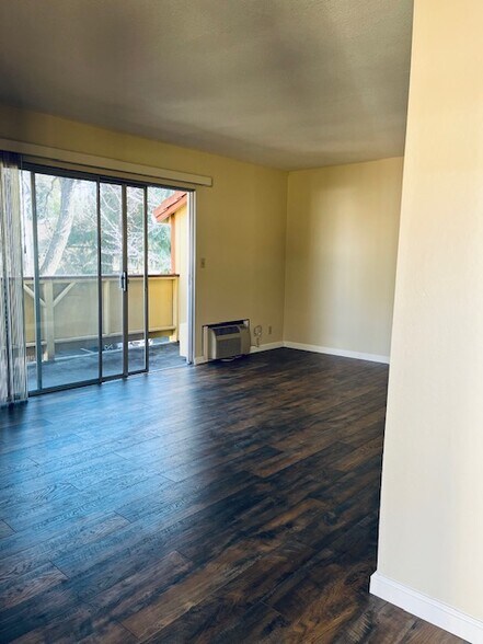 Building Photo - 2170 Fremont St