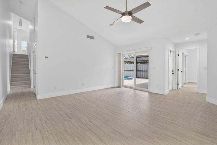 Building Photo - 5230 Woodruff Ln