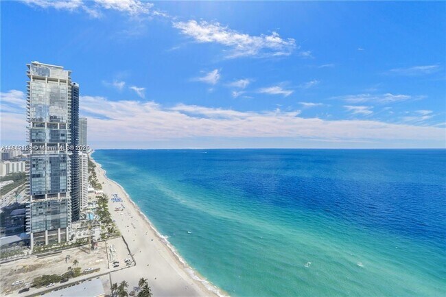 Building Photo - 18201 Collins Ave