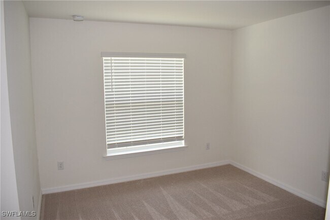 Building Photo - 1058 Marcus St