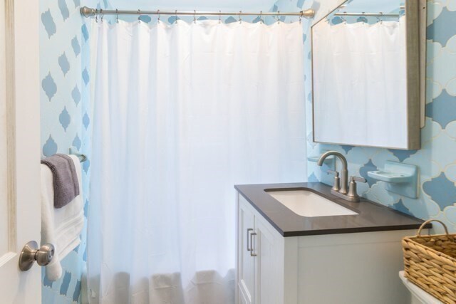 Building Photo - 43 Edgartown Rd