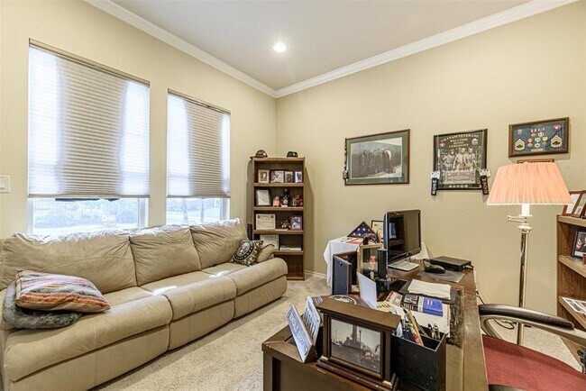 Building Photo - 16930 Makanda Dr