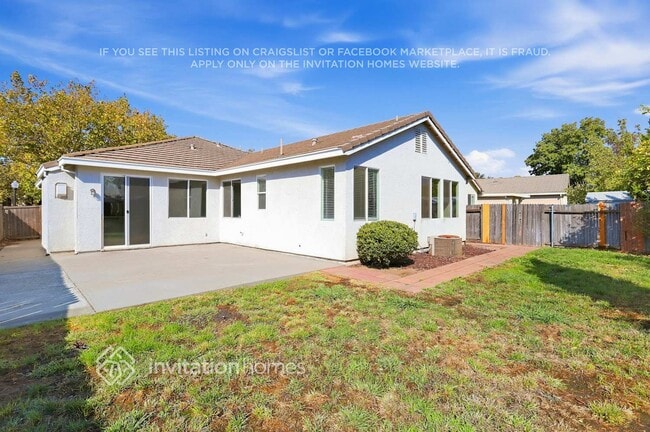Building Photo - 5736 Bridgecross Dr