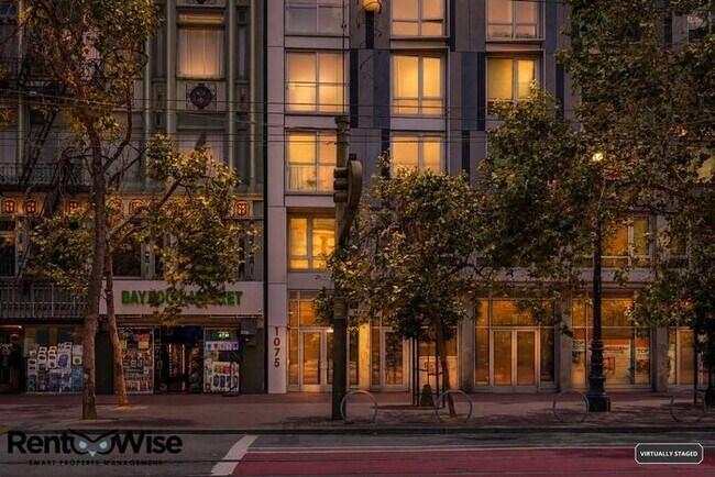 Building Photo - 1075 Market St