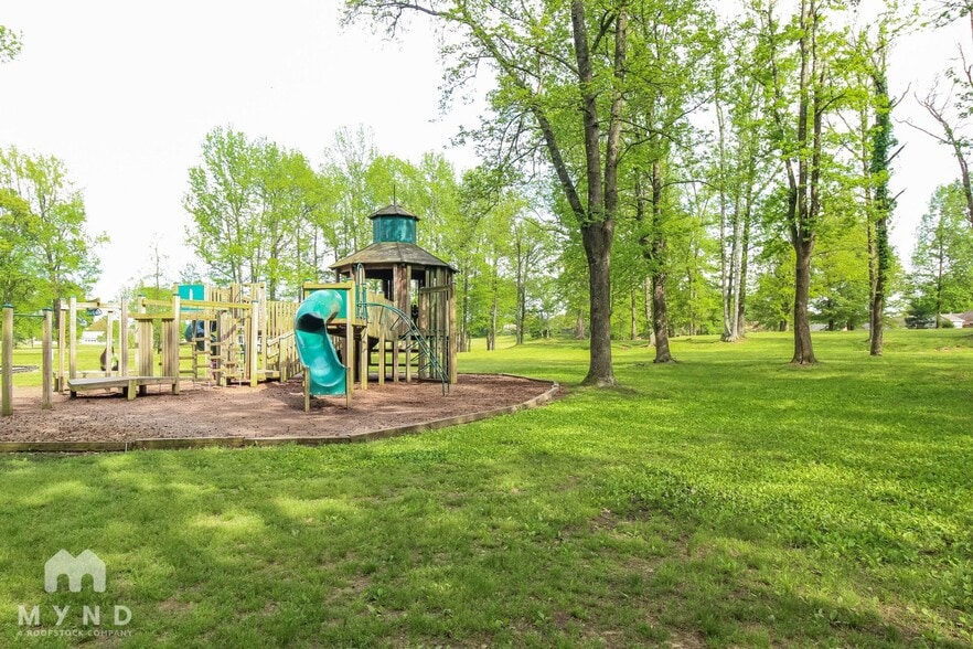 Building Photo - 1115 Warwick Pl