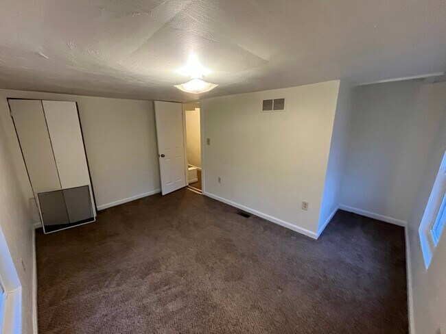 Building Photo - 4485 1st St