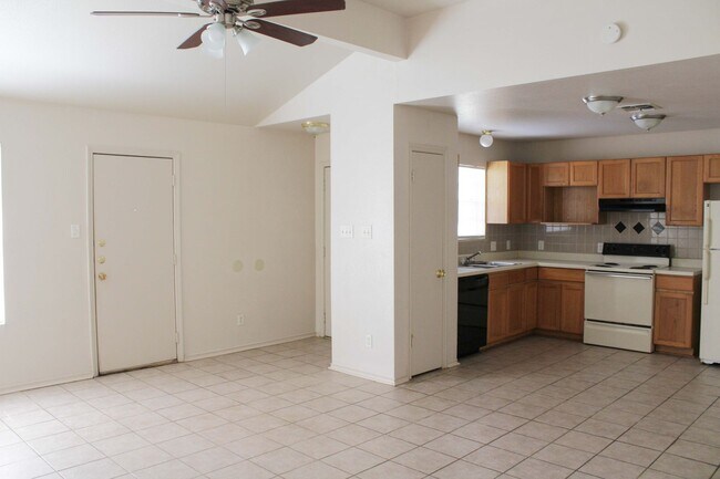 Building Photo - 12214 Maverick Bluff St