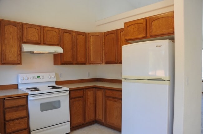 Building Photo - 3 bed 2 bath rancher with A/C