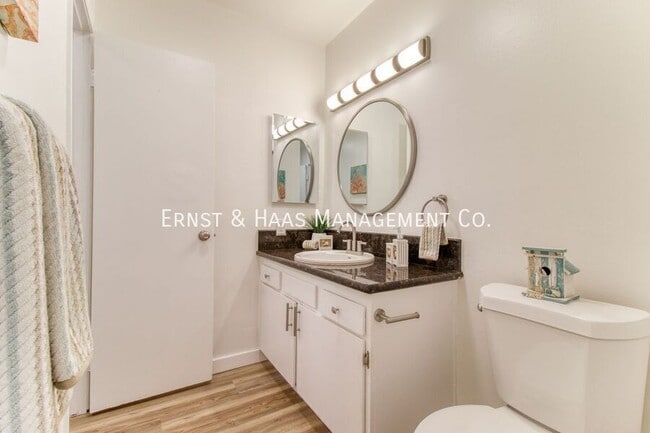 Building Photo - 5500 Ackerfield Ave