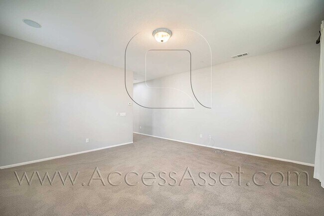 Building Photo - 29534 Dry Creek Dr