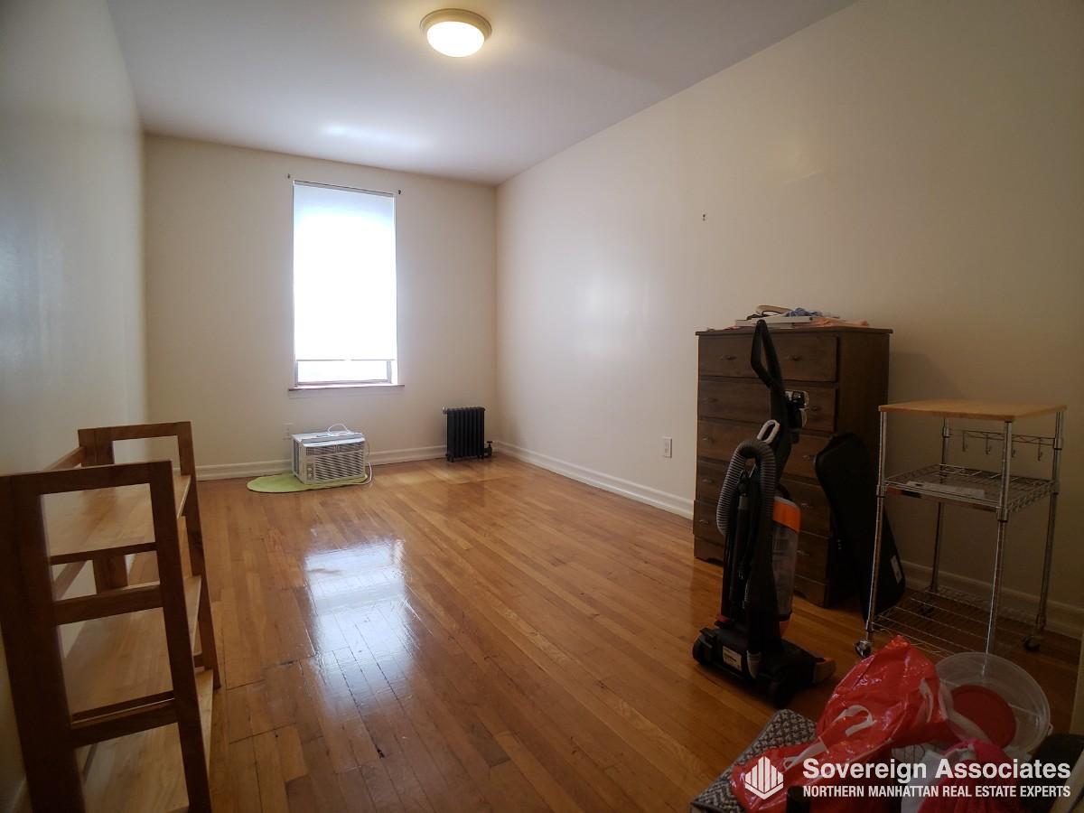 Building Photo - 86 Haven Ave