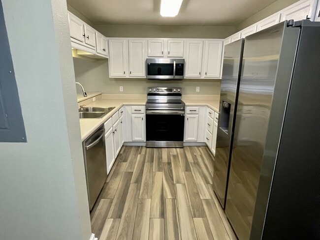 Building Photo - 4434 Gearhart Rd