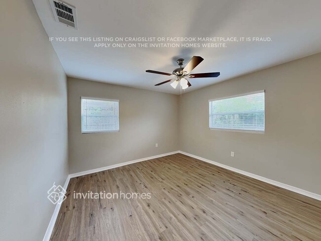 Building Photo - 1720 Newton St