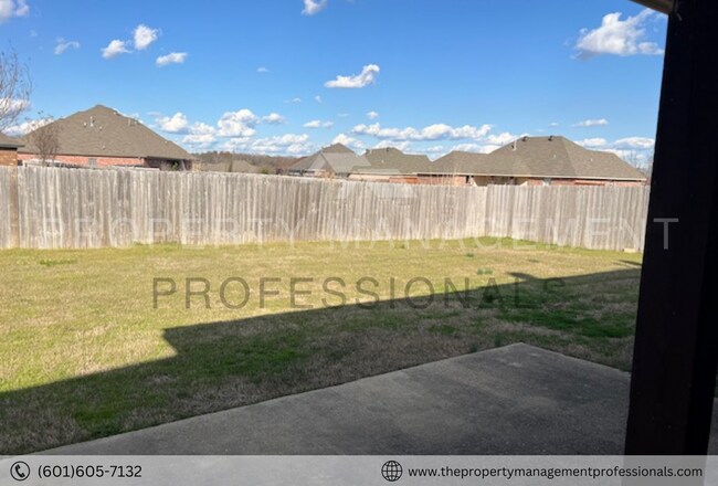 Building Photo - 122 Palin Drive