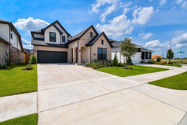 Building Photo - 21527 Sand Fringepod Wy