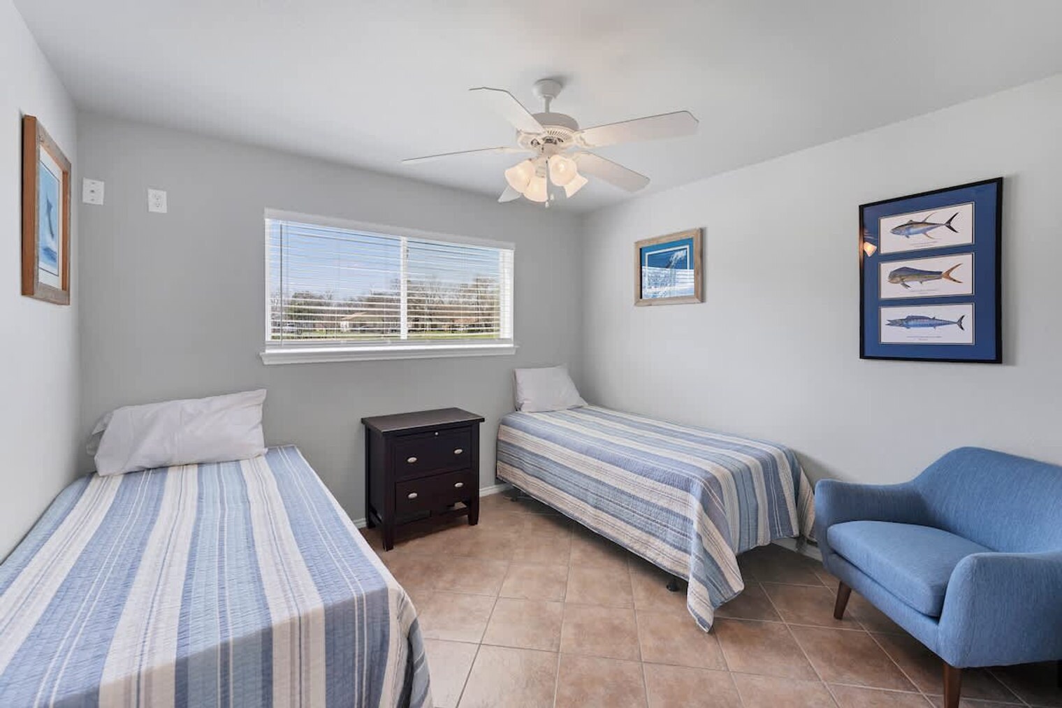 Building Photo - 730 E Mather St