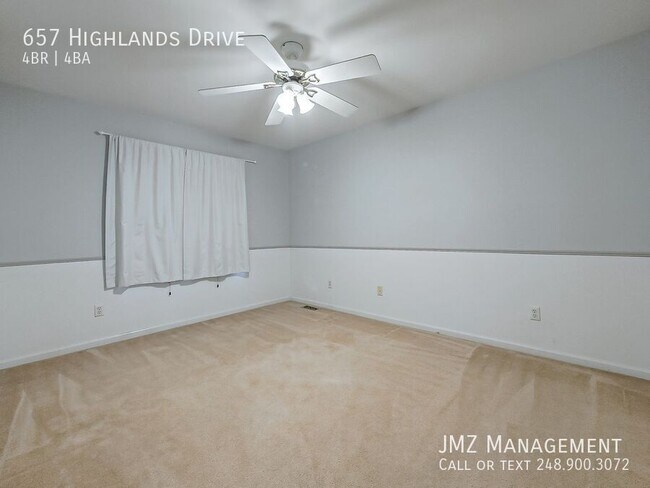 Building Photo - 657 Highlands Dr