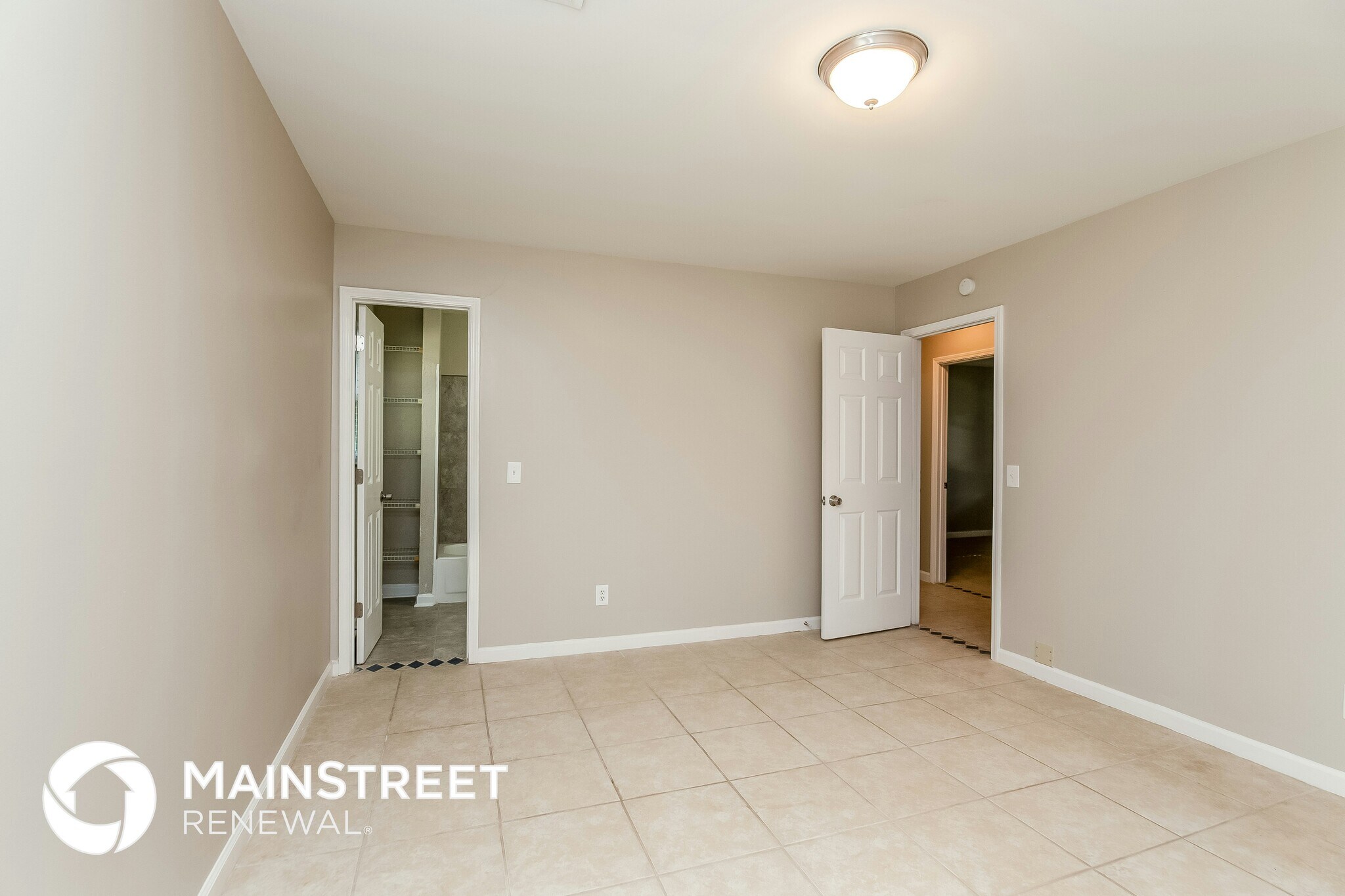 Building Photo - 1561 Rose Garden Ln