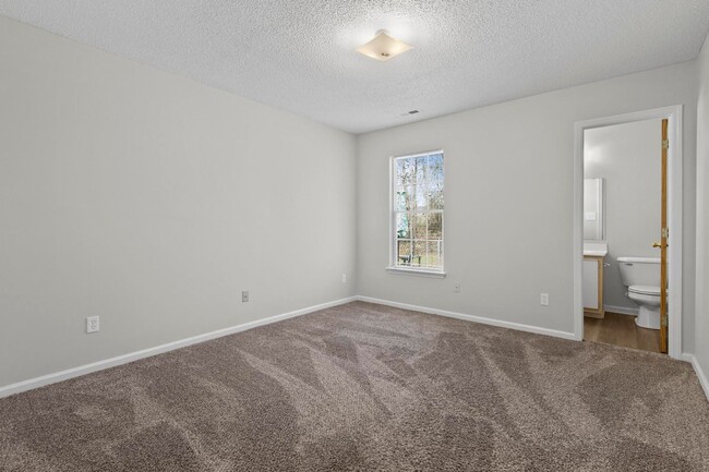 Building Photo - Hunters Creek 2 bedroom Coming Soon!