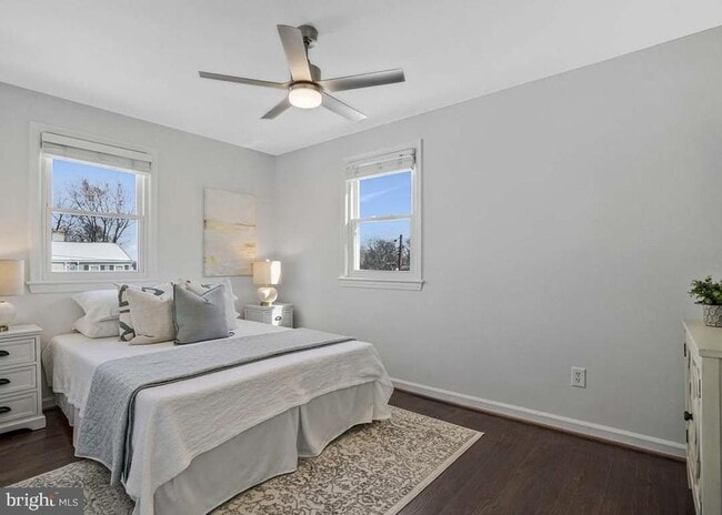 Building Photo - 2509 Oberlin Dr