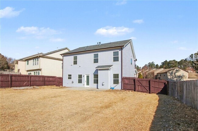 Building Photo - 2260 Harvest Ridge Cir NE