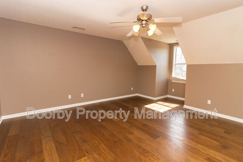 Building Photo - 1133 Lenny Ln