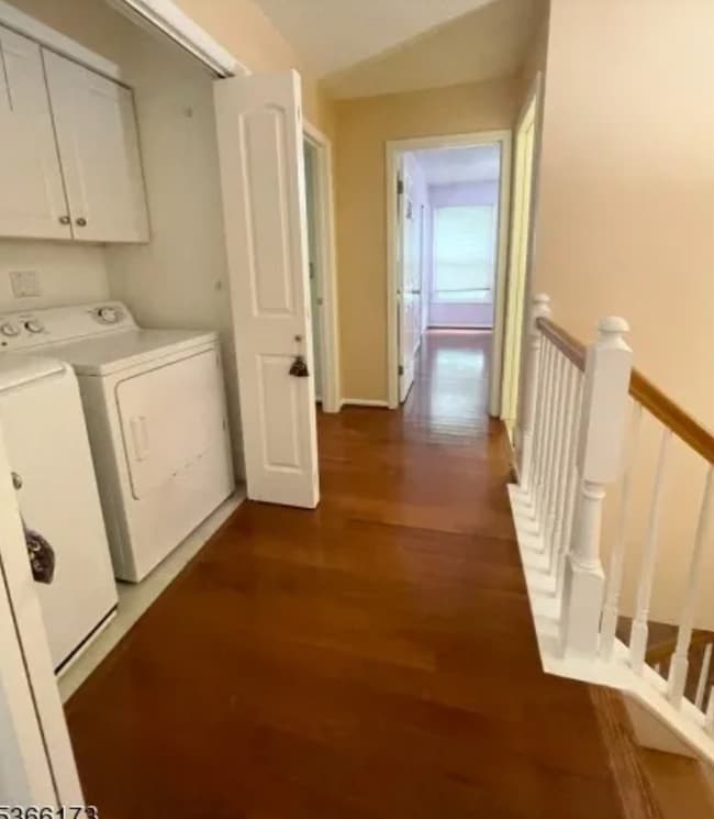 Building Photo - 214 Manahan Ct