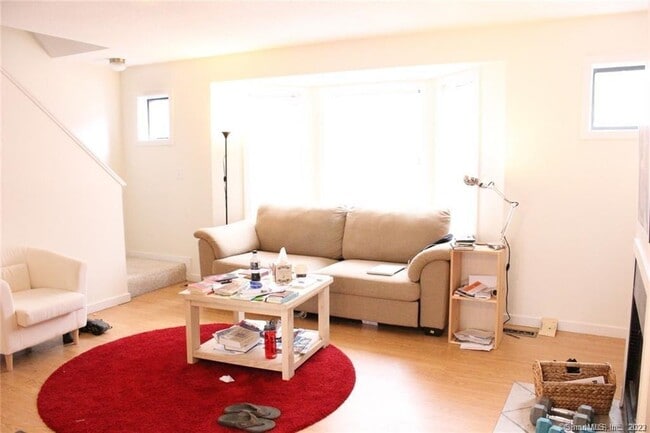 Building Photo - 54 Edgewood Ave