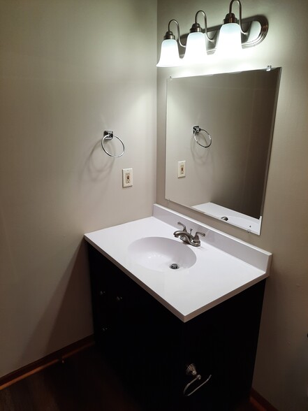 Building Photo - 2109 Fincastle Way