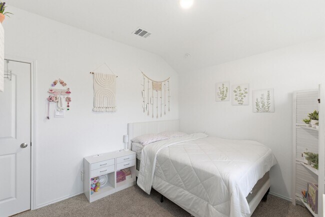 Building Photo - 322 Coral Drift Ct