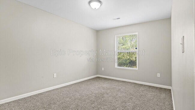 Building Photo - 4106 Rosalia Ln