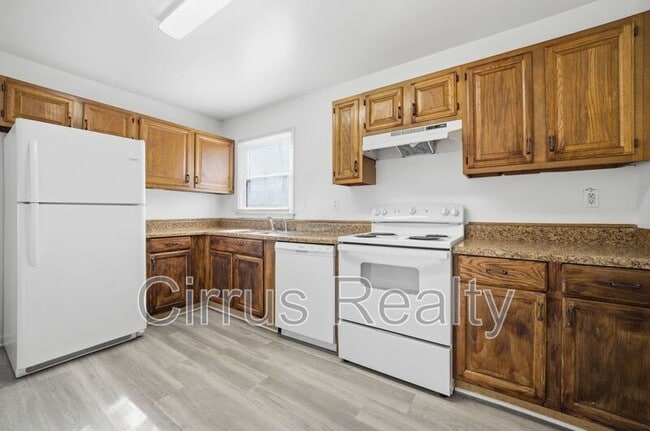 Building Photo - 4309 Midhurst Ln