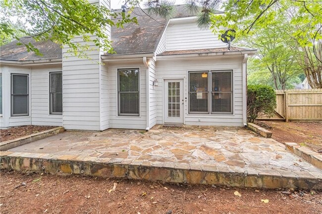 Building Photo - 205 Vickery Way