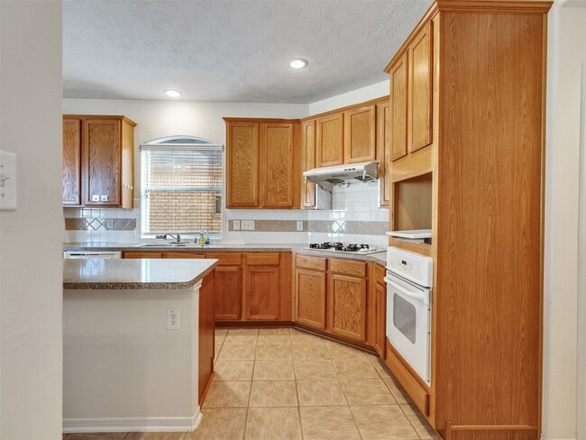 Building Photo - 2638 Long Leaf Dr