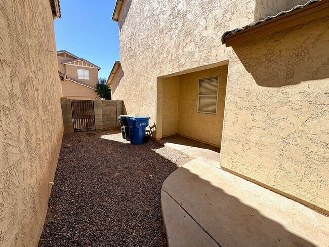 Building Photo - 10017 W Williams St