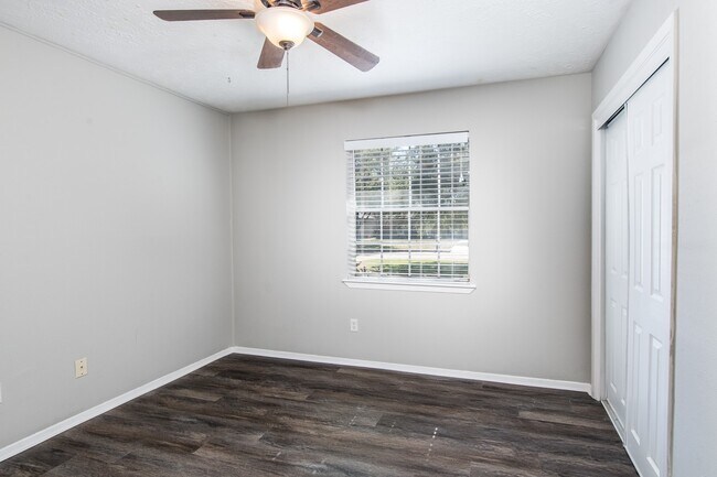 Building Photo - 16210 Cypress Point Dr