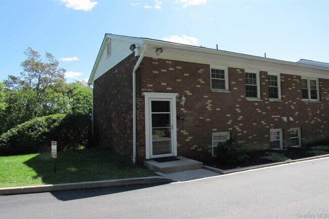 Building Photo - 34 Alpine Dr