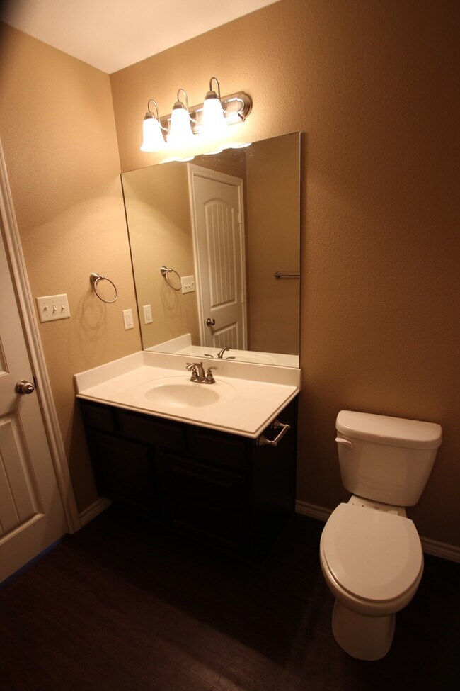 Building Photo - 19391 King Ranch Dr
