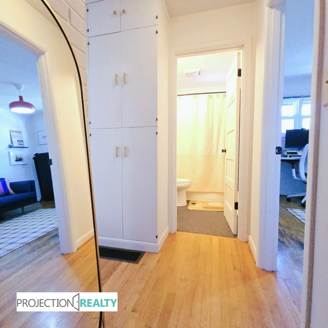 Building Photo - 4416 NE 74th Ave