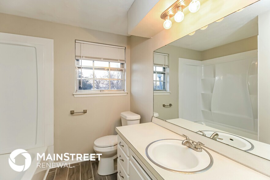Building Photo - 3025 SW 61st St
