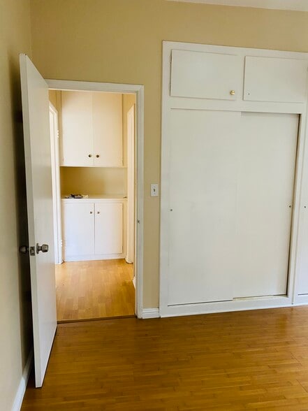 Building Photo - 3232 Estara Ave