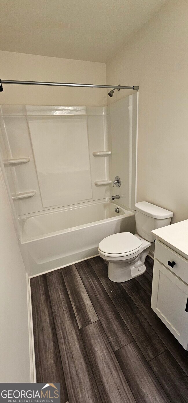 Building Photo - 3488 Cardinal Dr SW